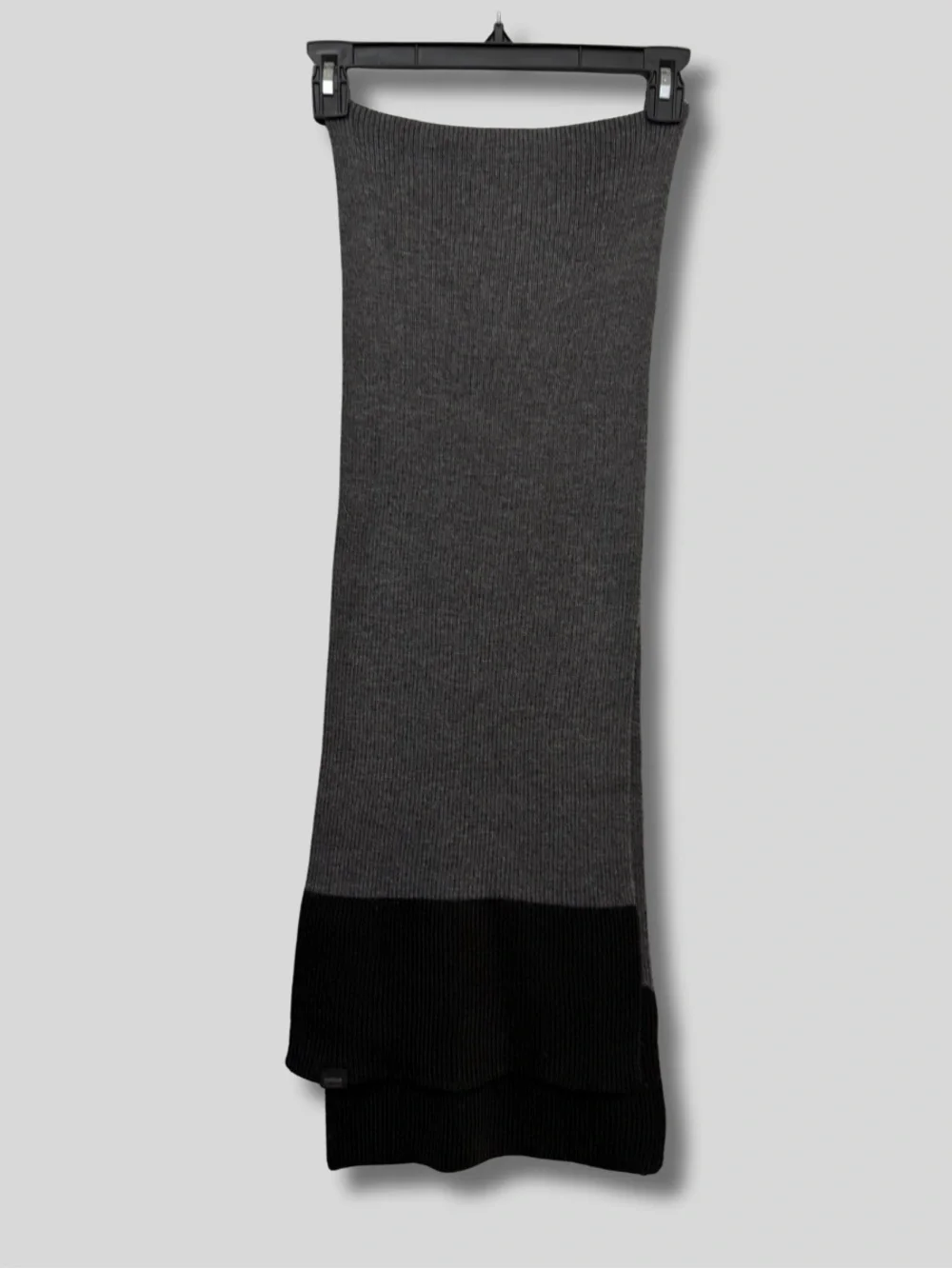 Levi’s Charcoal and Black Knit Men’s Scarf